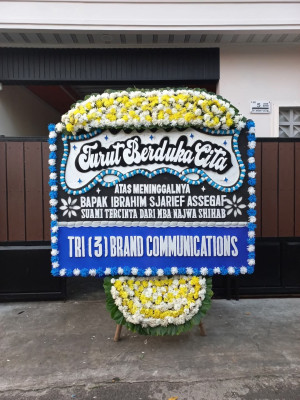 Papan Bunga Duka di Pegambiran